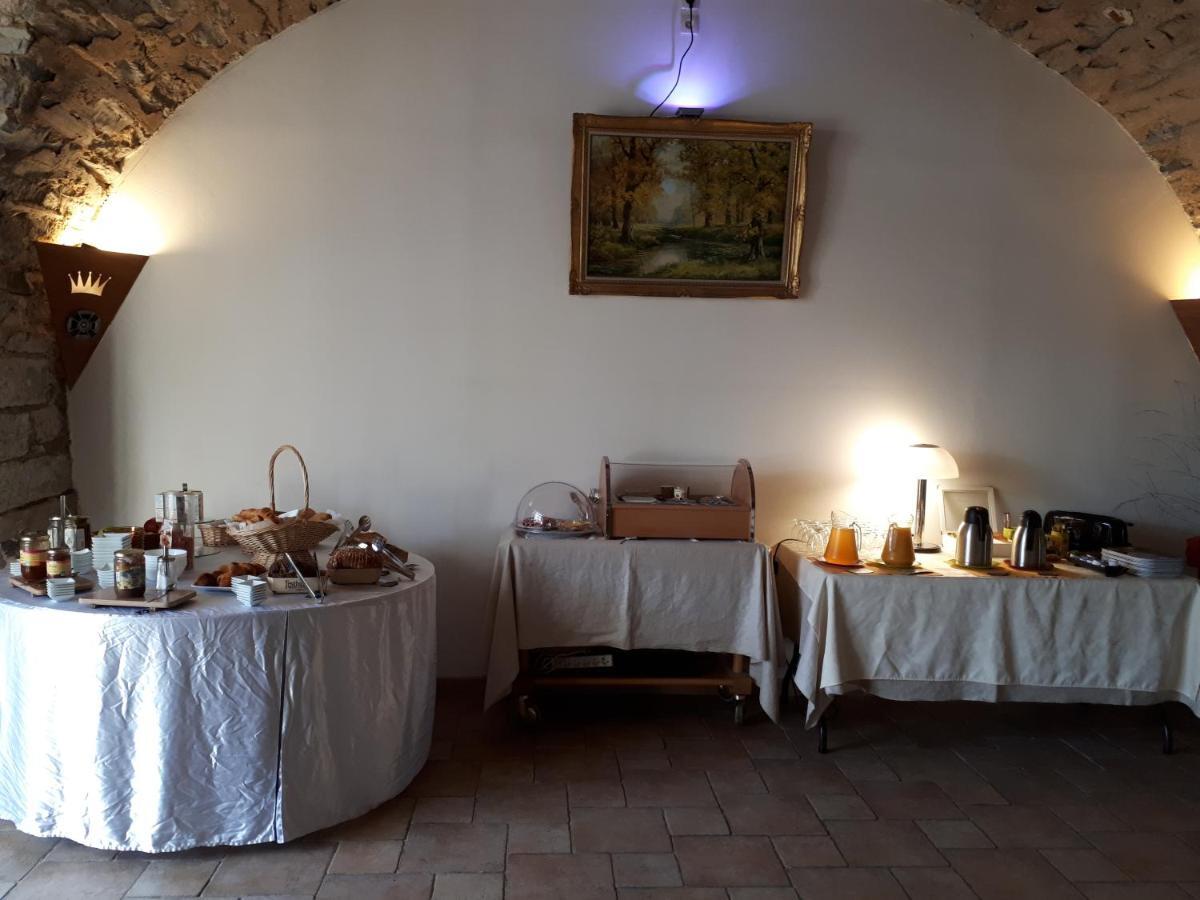 Auberge De La Couronne Lablachère 외부 사진
